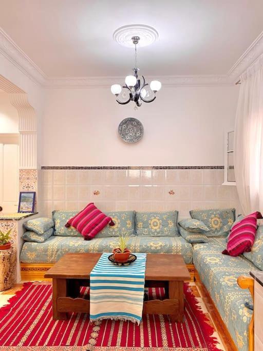 Apartamento Dar Shmous -1- دار شموس Tánger Exterior foto