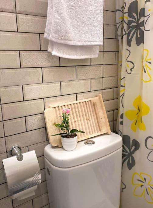 Apartamento Dar Shmous -1- دار شموس Tánger Exterior foto