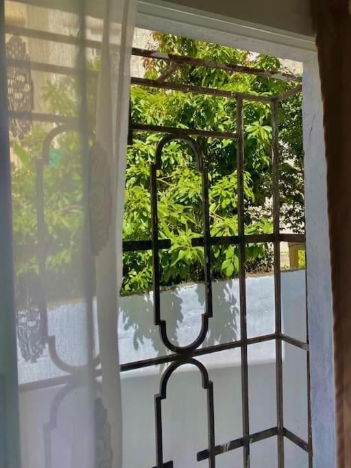 Apartamento Dar Shmous -1- دار شموس Tánger Exterior foto