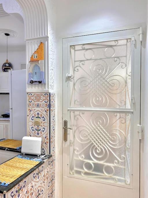 Apartamento Dar Shmous -1- دار شموس Tánger Exterior foto