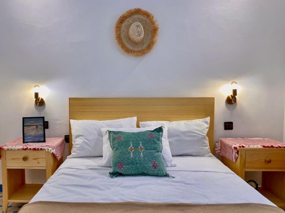 Apartamento Dar Shmous -1- دار شموس Tánger Exterior foto